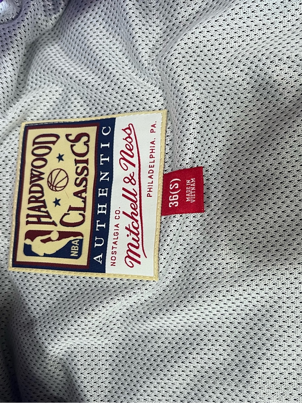 Mitchell & Ness Toronto Raptors Jacket - Picture 2 of 3